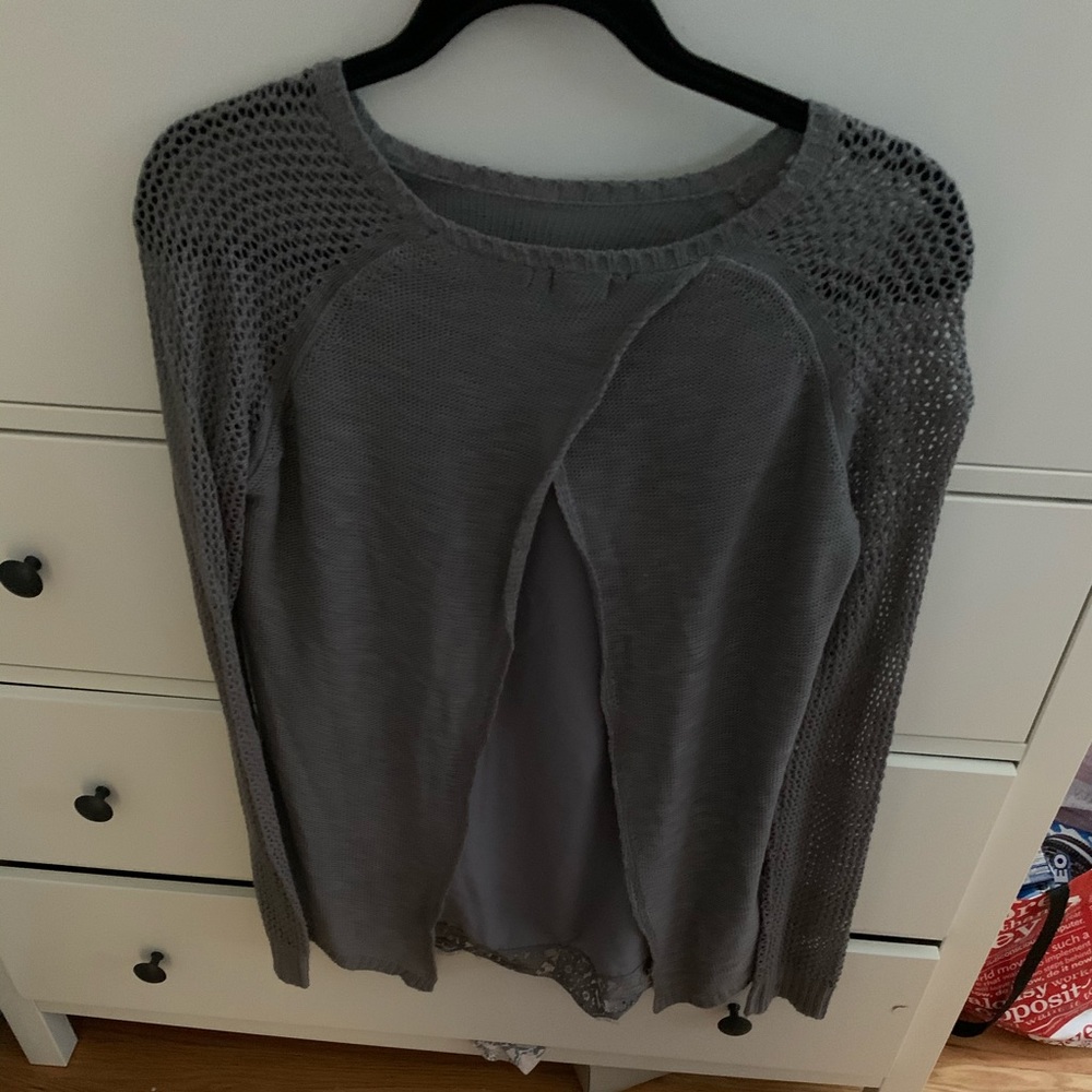 Grey sweater